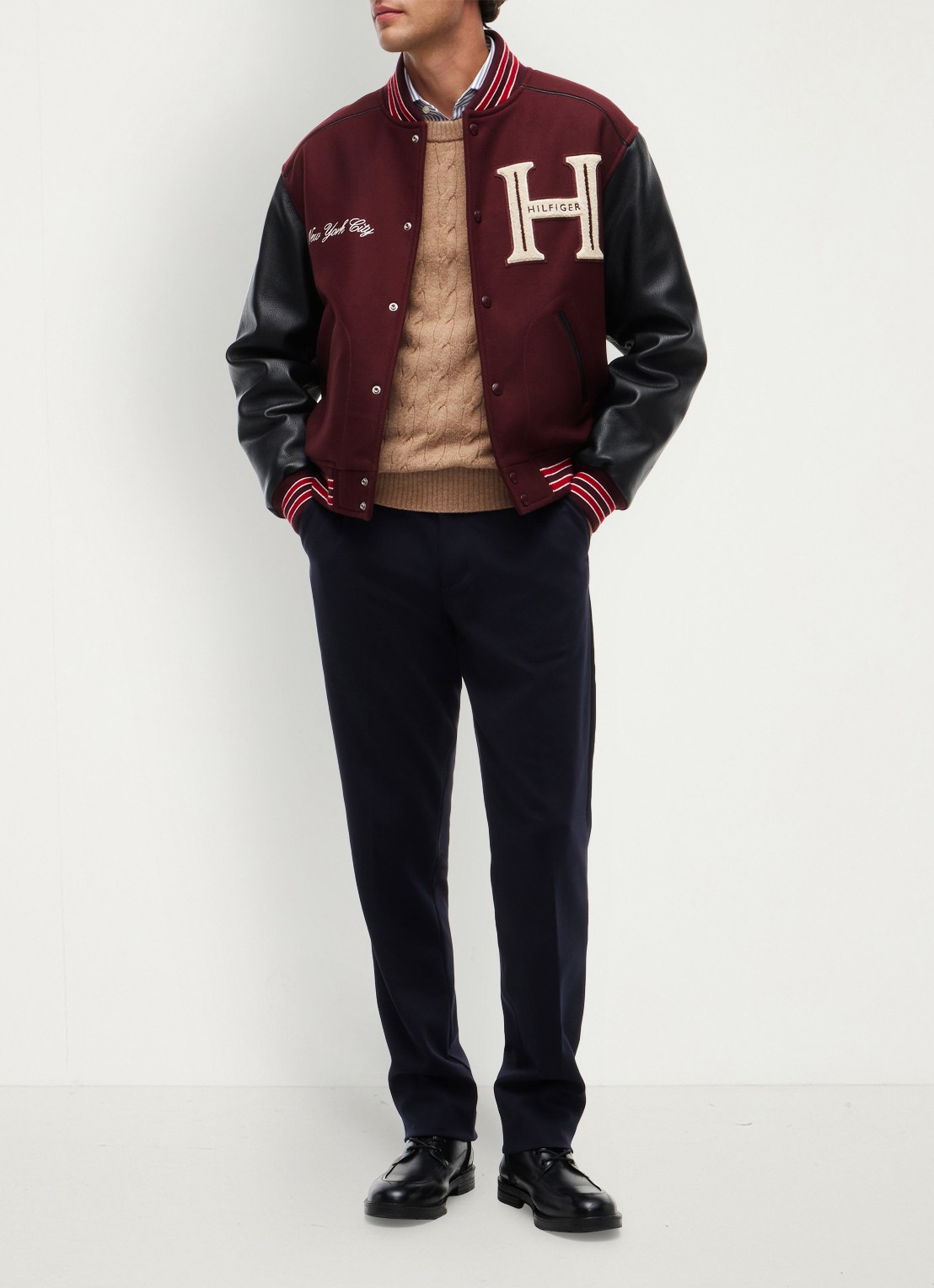Tommy Hilfiger Varsity baseball jack in kasjmierblend  - voorkant 7 bordeauxrood