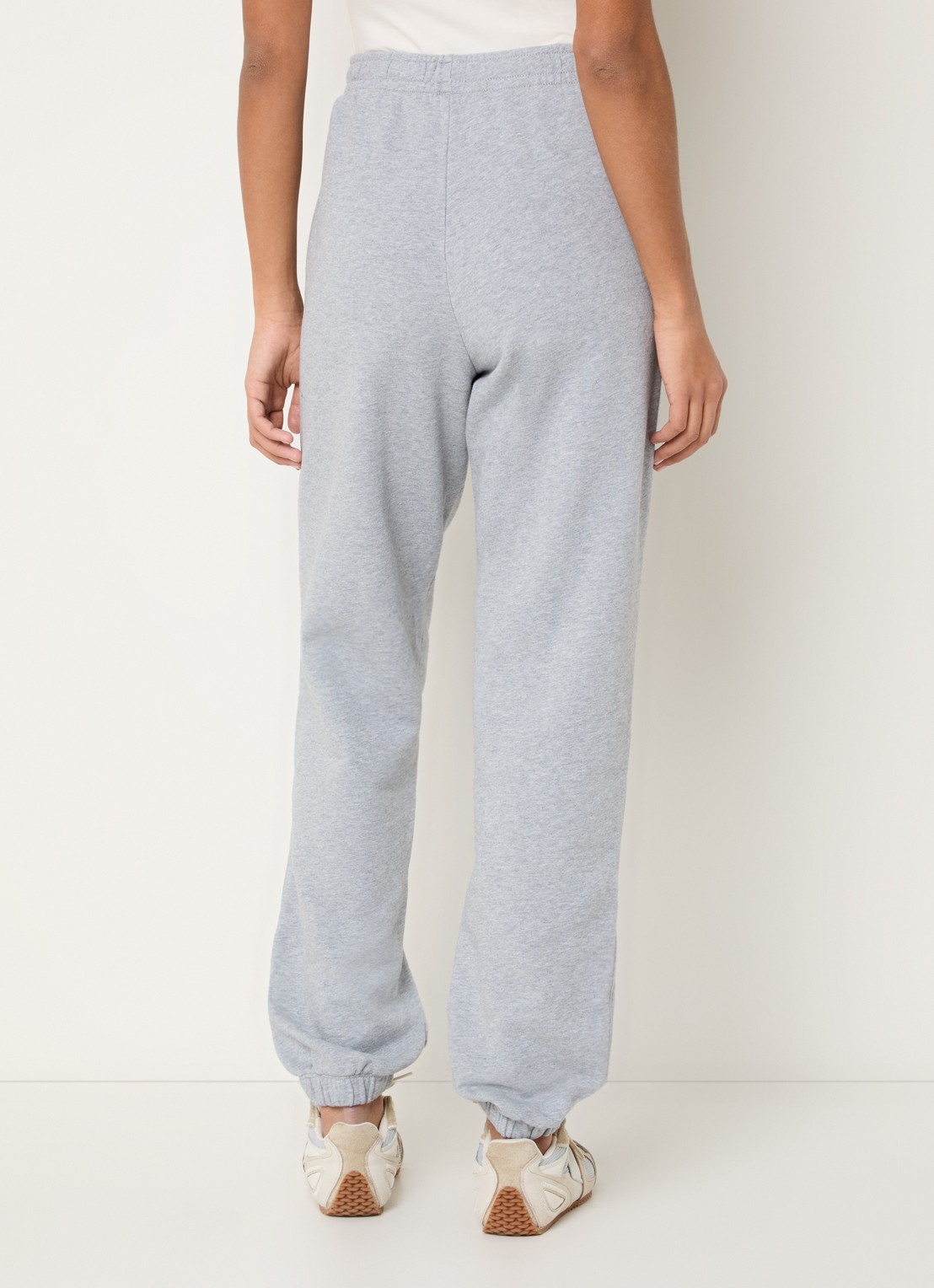 Tommy Hilfiger Varsity tapered fit joggingbroek met logo - achterkant 3 lichtgrijs