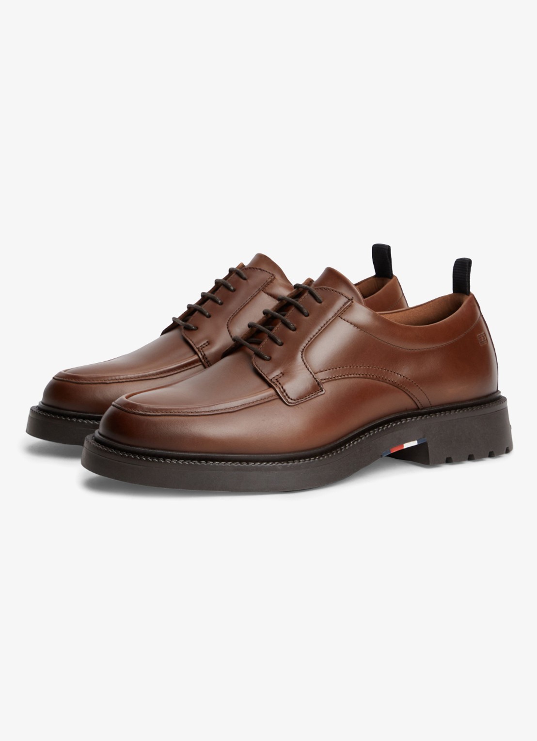 Tommy Hilfiger Veterschoen met logo - detail 2 lichtbruin