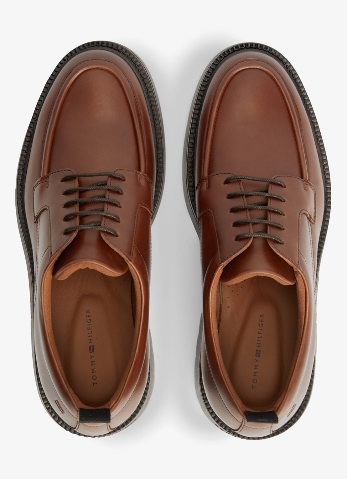 Tommy Hilfiger Veterschoen met logo - detail 5 lichtbruin