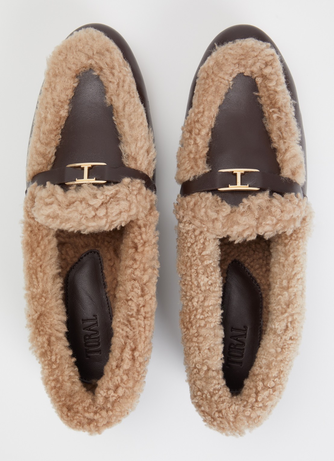 Toral Lily loafer van leer met schapenvacht - detail 4 chocoladebruin
