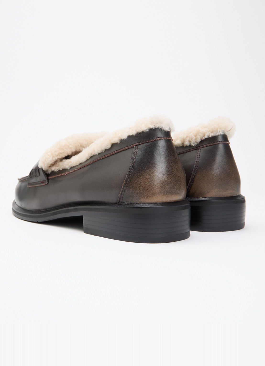 Toral Noa Flo loafer van leer  - achterkant 5 donkerbruin