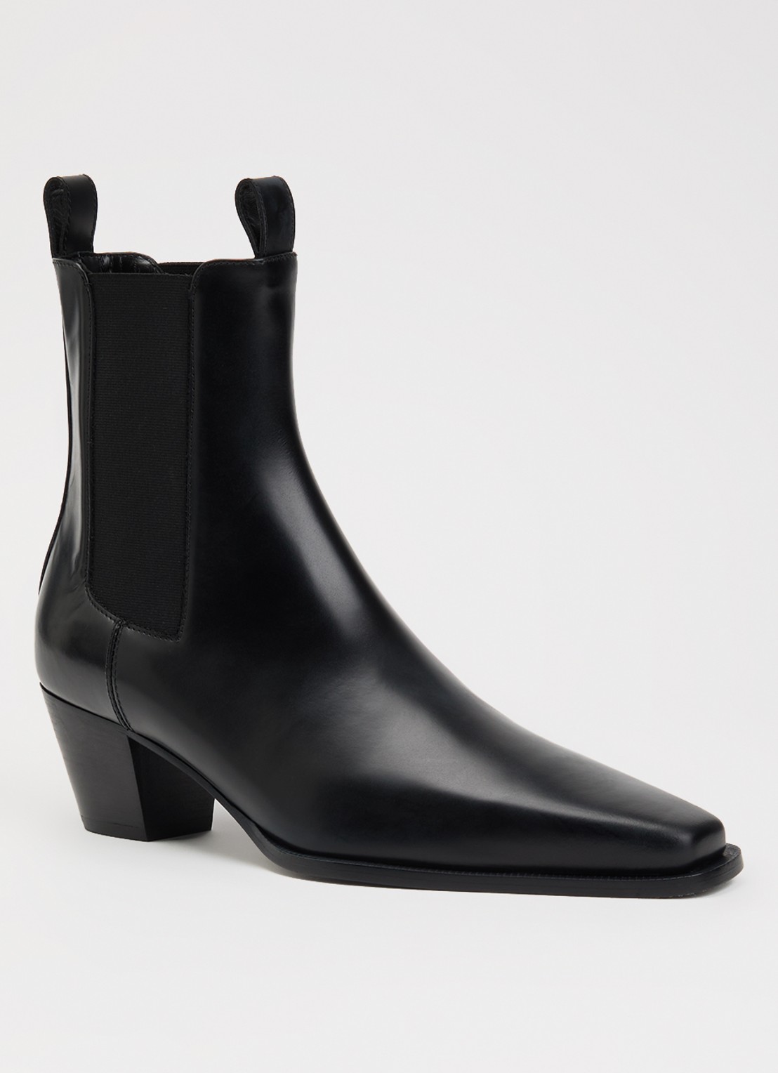 TOTEME Chelsea boot van kalfsleer - voorkant 5 zwart