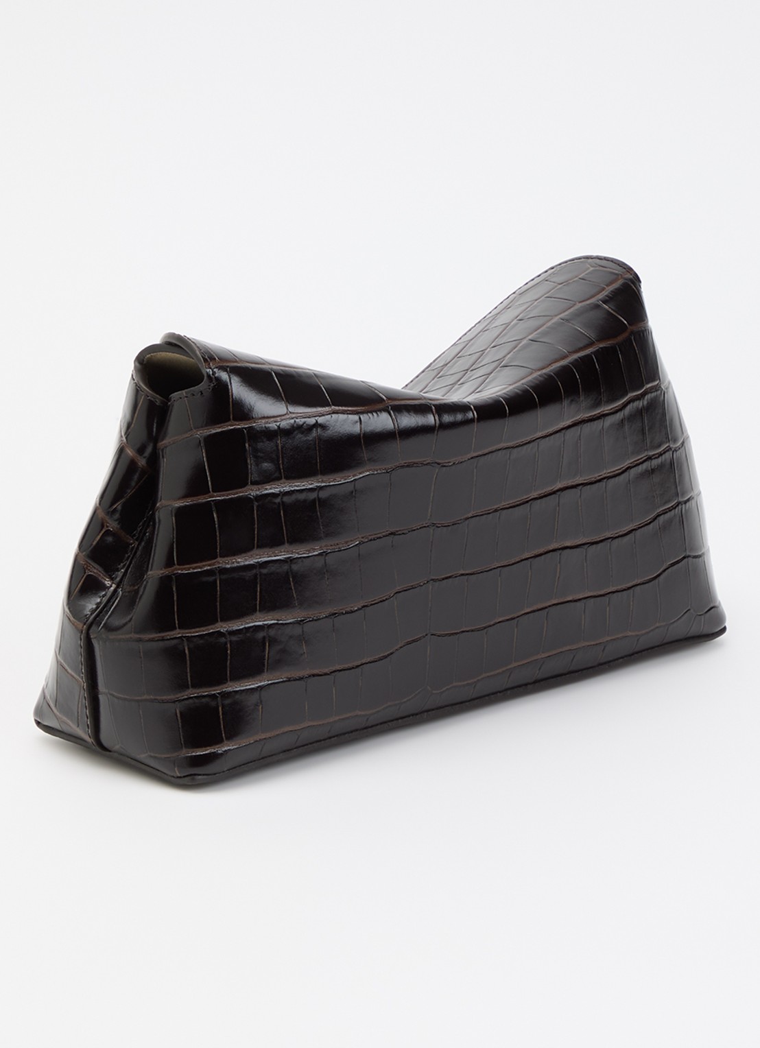 TOTEME Clutch van kalfsleer met crocostructuur - achterkant donkerbruin