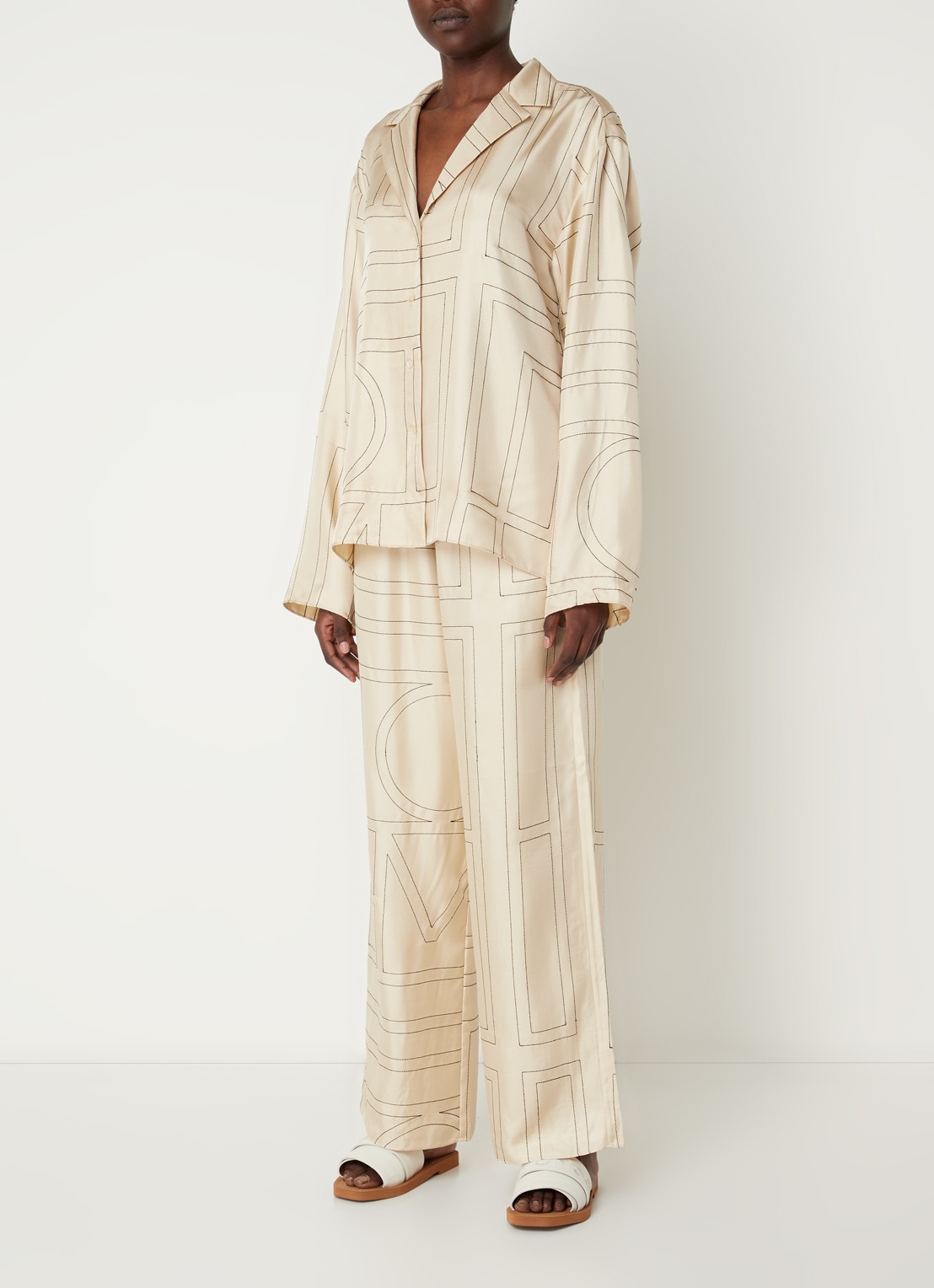 TOTEME High waist straight fit cropped pantalon van zijde met grafische print - voorkant 5 creme