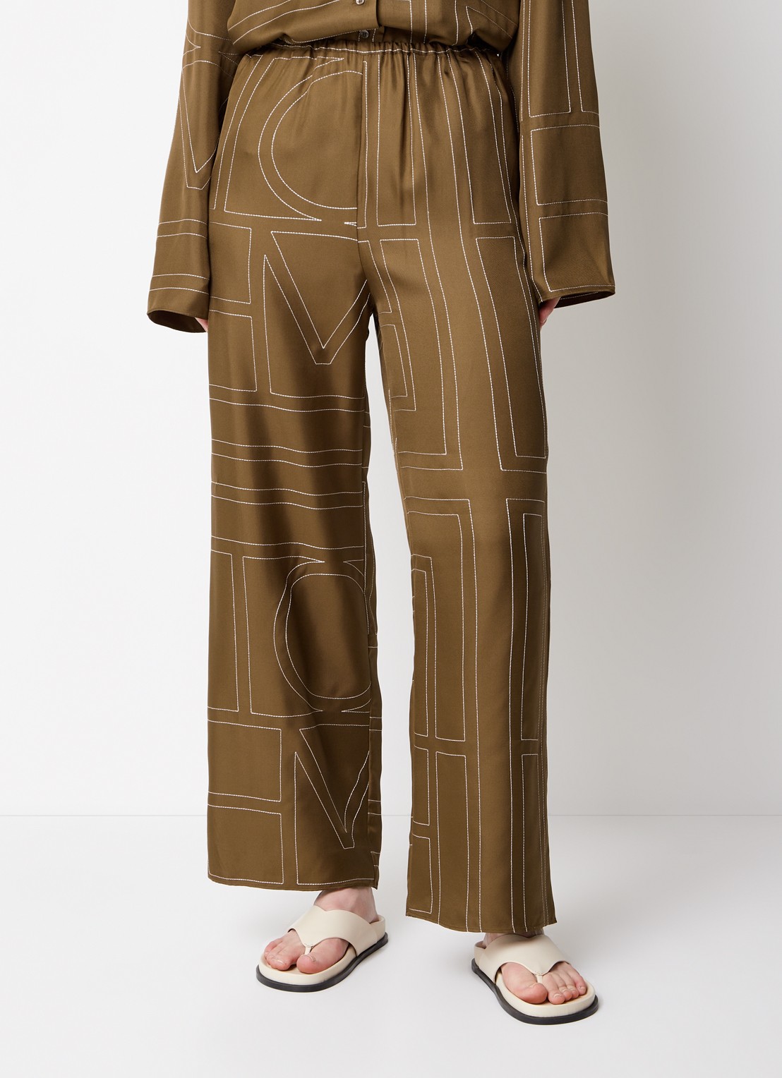TOTEME High waist straight fit cropped pantalon van zijde met grafische print - detail 3 lichtbruin