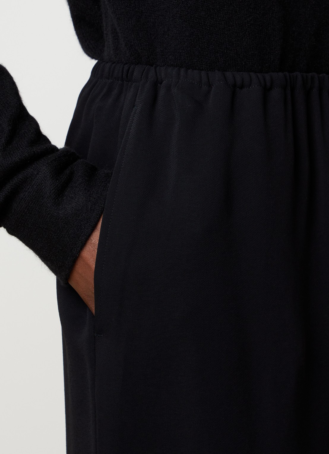 TOTEME Mid waist straight fit loungebroek met steekzakken - detail 3 zwart