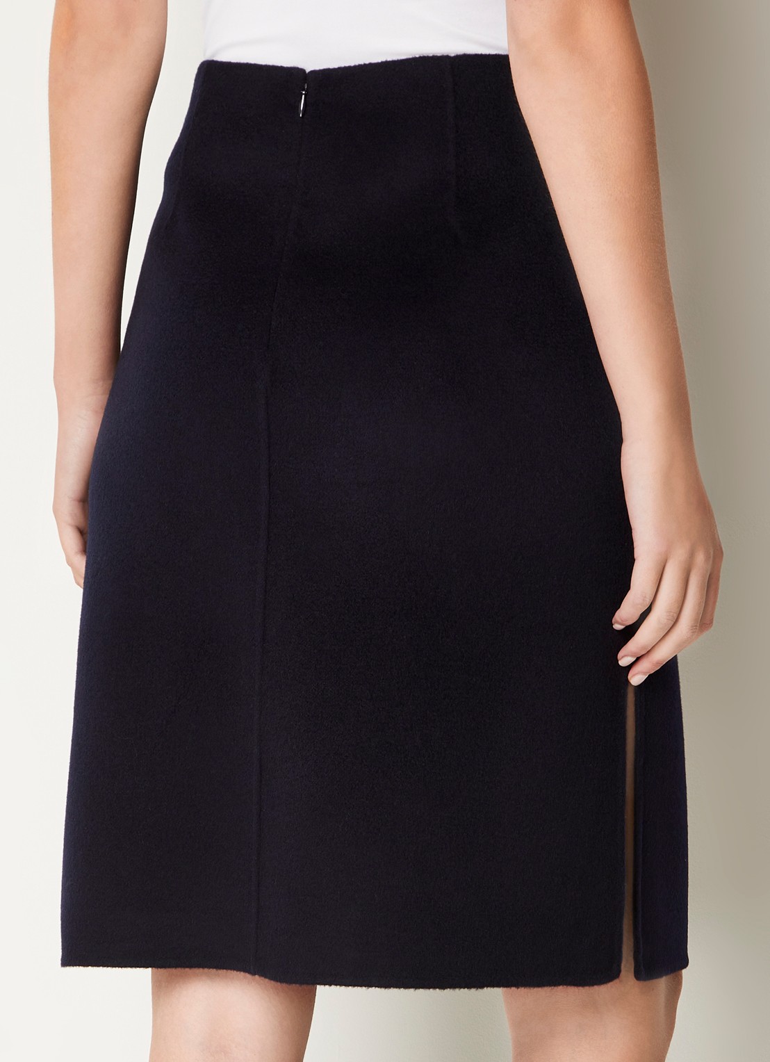 TOTEME Midi rok van wol met split - achterkant donkerblauw