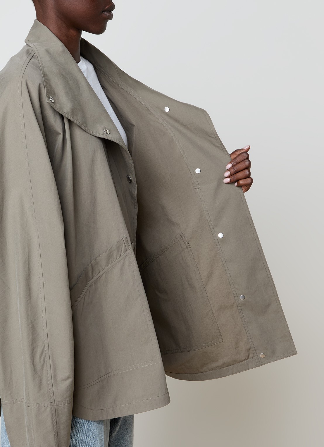 TOTEME Oversized windjack met steekzakken - detail 5 bronsgroen