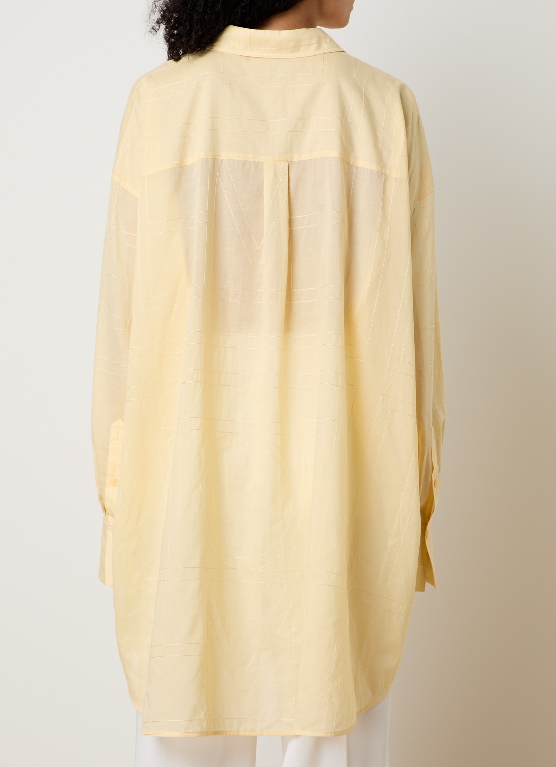 TOTEME Semi-transparante longline blouse  - achterkant 3 lichtgeel