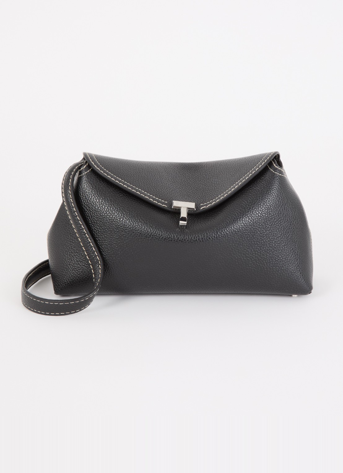 TOTEME T-Lock clutch van leer met afneembare schouderriem  - voorkant 4 zwart