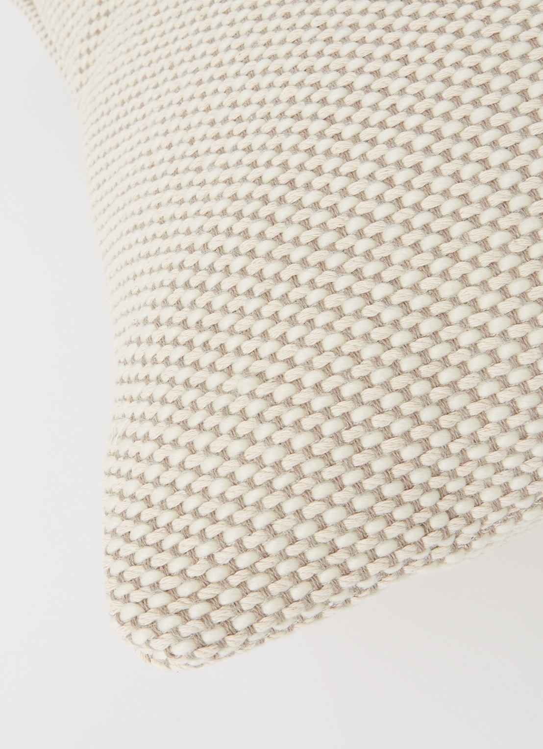 &Tradition Weave SC28 sierkussen 50 x 50 cm  - detail 4 creme