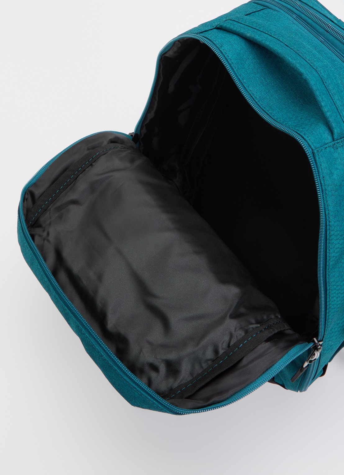 Travelite Kick Off rugzak met 13-inch laptopvak - detail 3 petrol