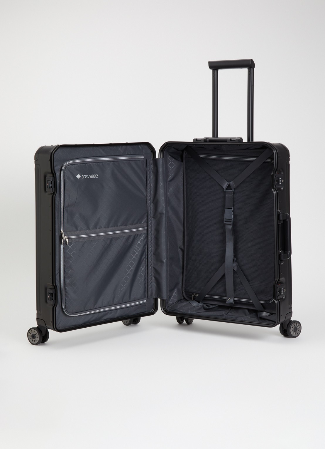 Travelite Next M spinner 67 cm - voorkant 2 zwart