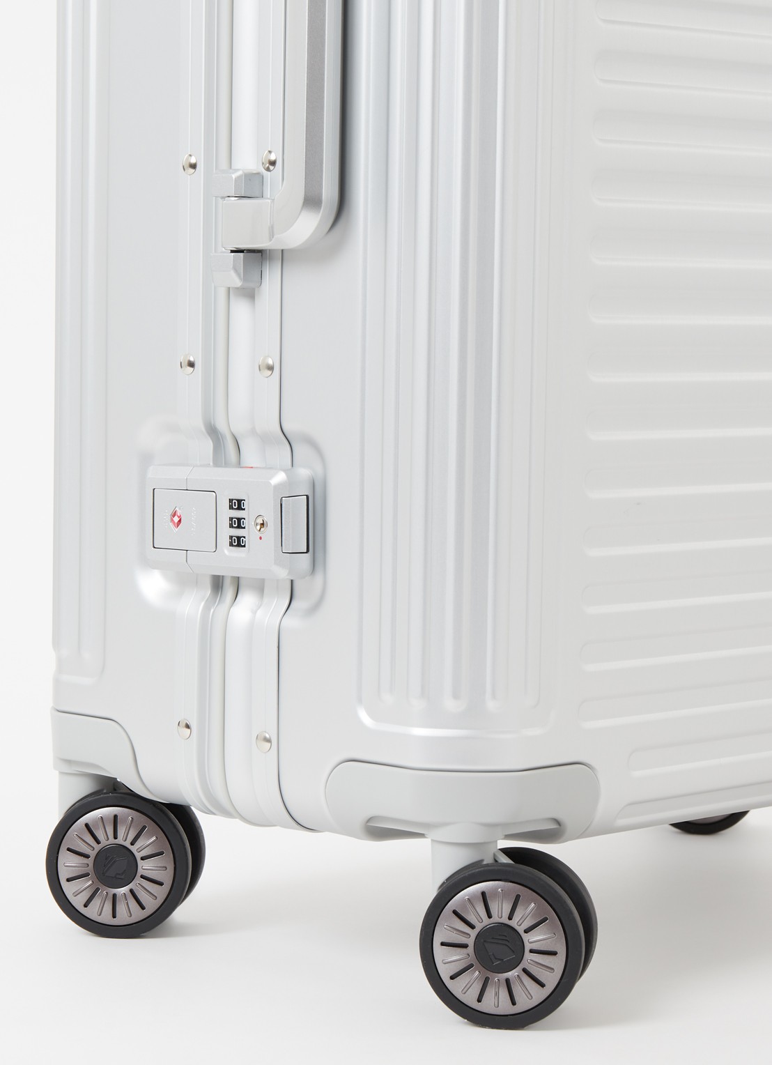 Travelite Next Spinner M 67 cm - detail 2 zilver