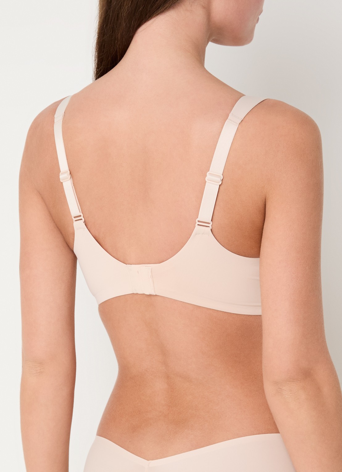 Triumph Body Make-up Illusion beugel bh  - achterkant beige