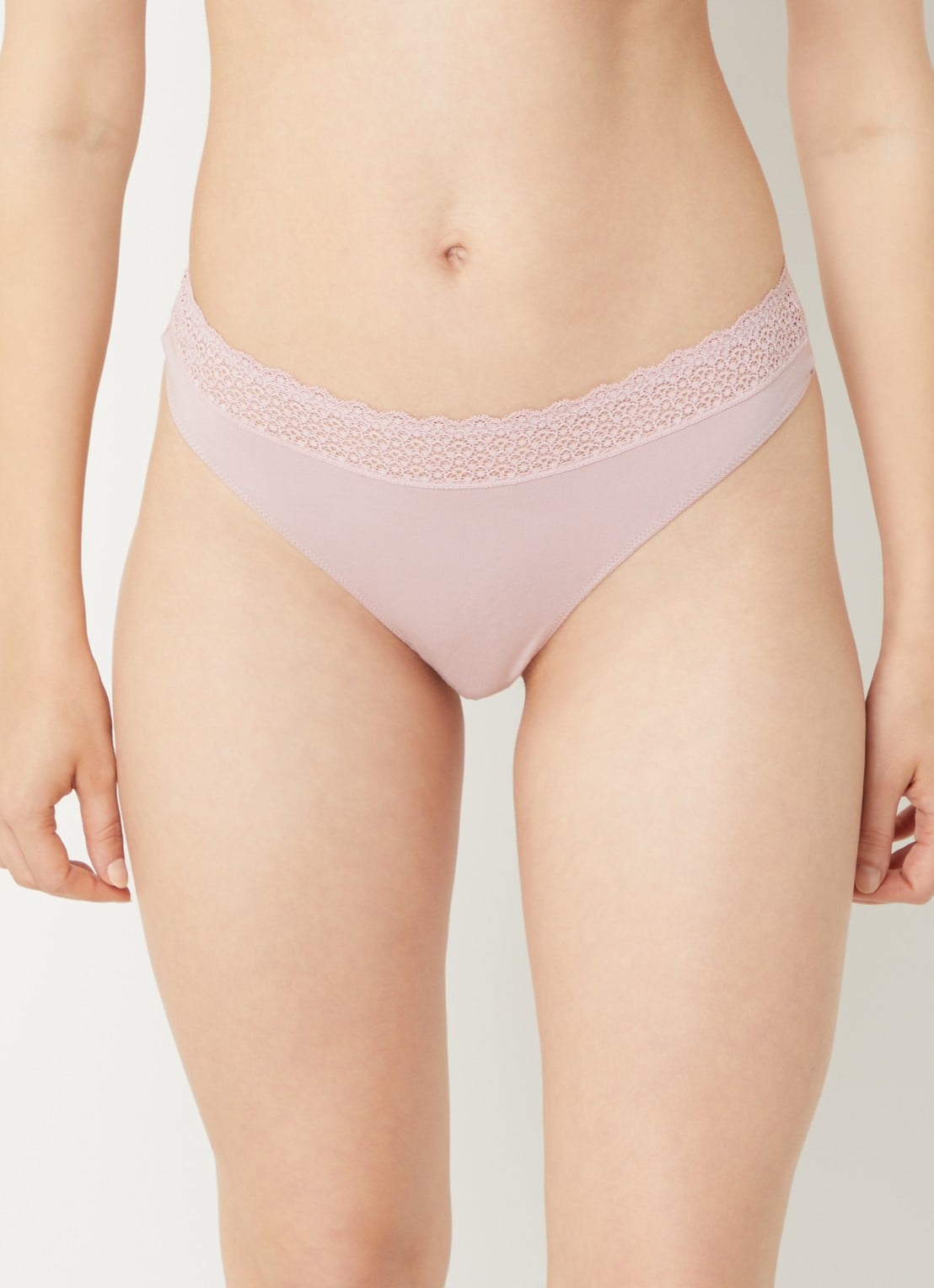 Triumph Feel of Modal string met kant - voorkant 2 oudroze