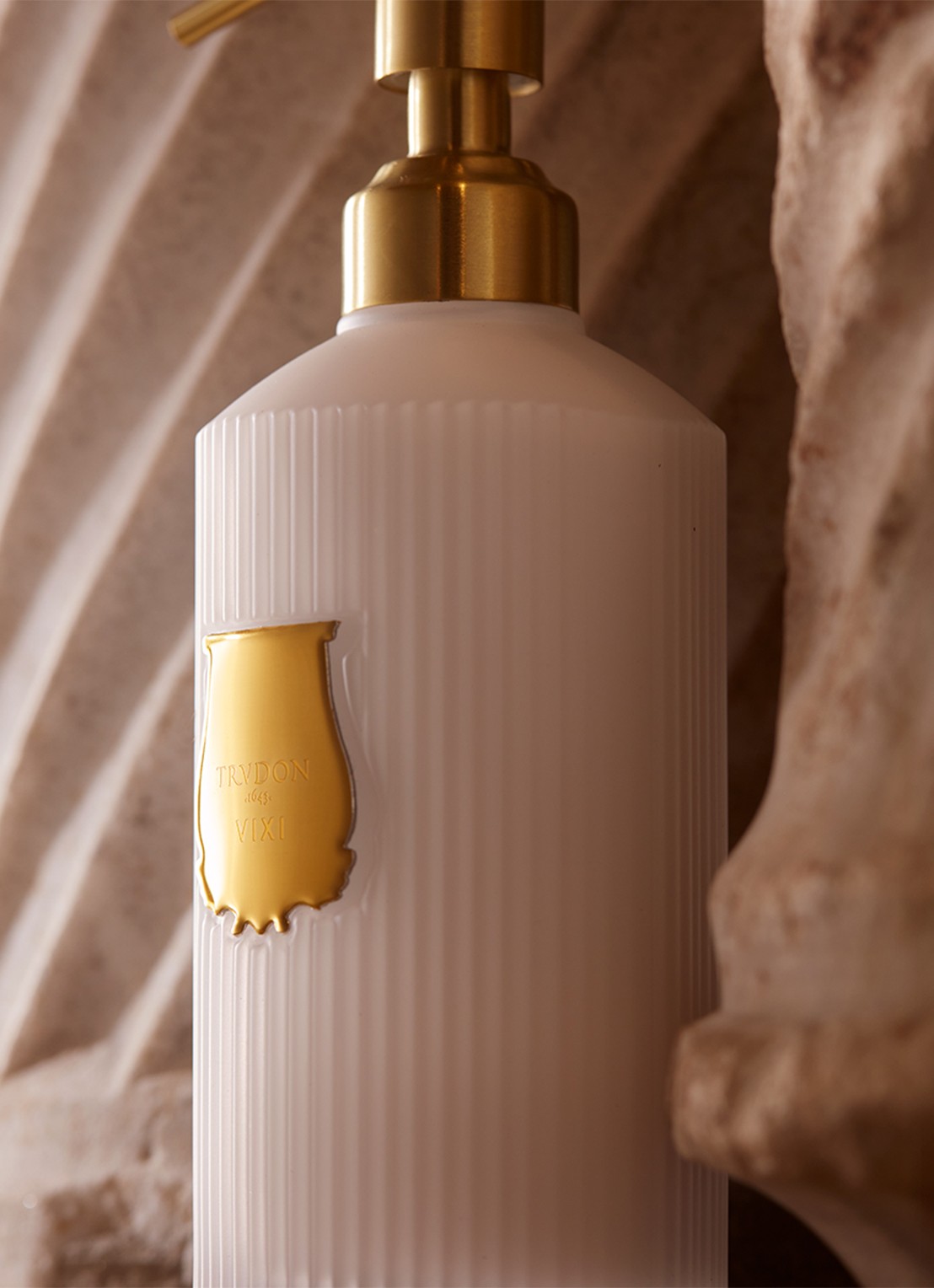 Trudon Vixi handlotion 350 ml - achterkant 2 beige
