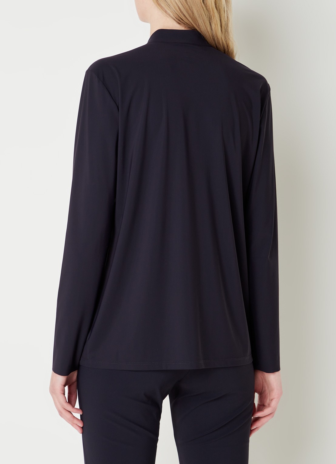 TRVL DRSS Blouse van travelstof - achterkant blauw