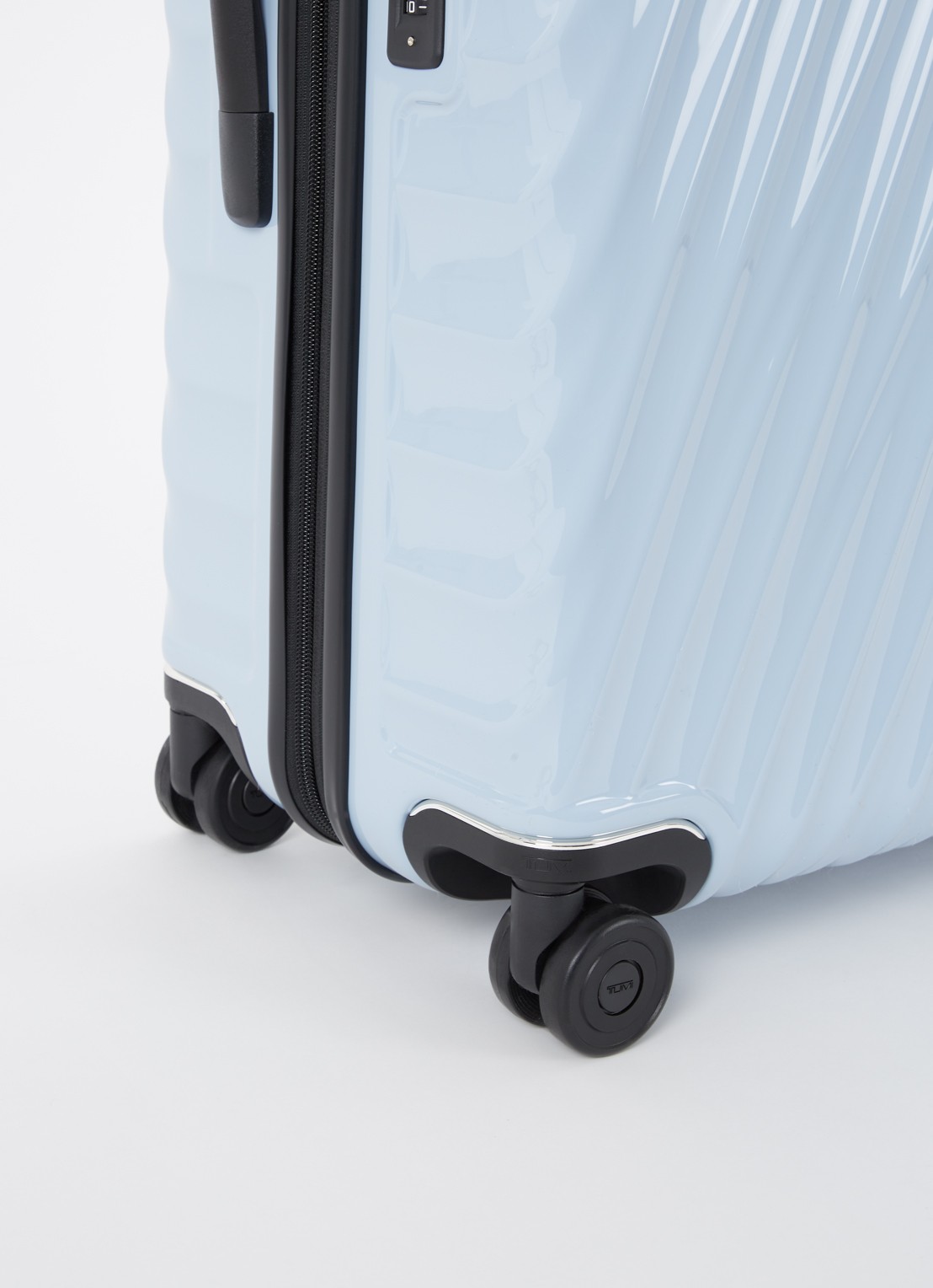 TUMI 19 Degree Extended Trip vergrootbare spinner 76 cm - detail lichtblauw