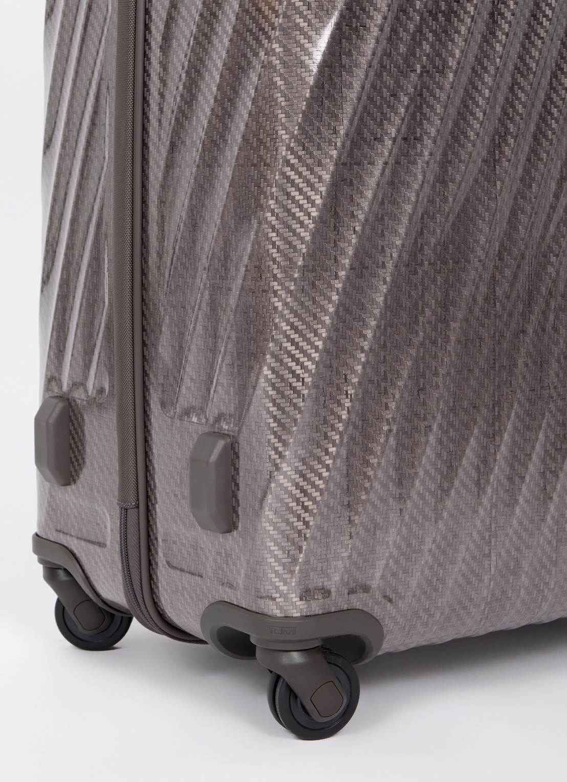 TUMI 19 Degree Extended Trip vergrootbare spinner 76 cm - detail grijs