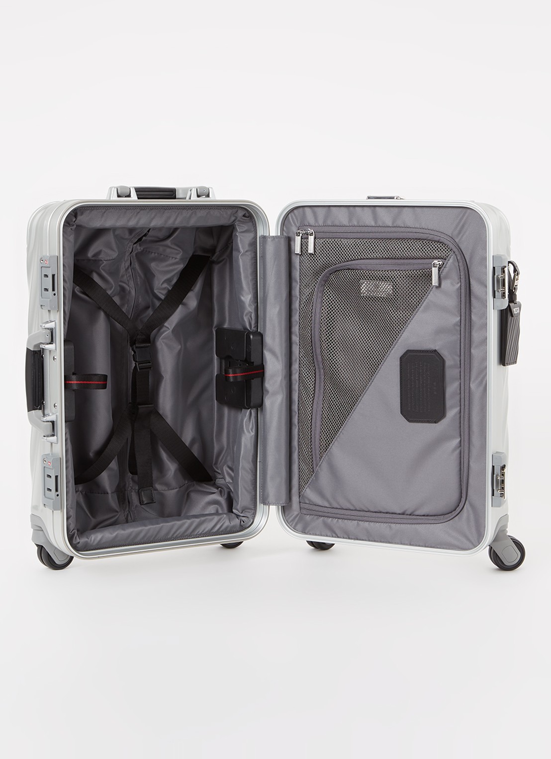 TUMI 19 Degree International vergrootbare spinner 56 cm - detail 3 zilver