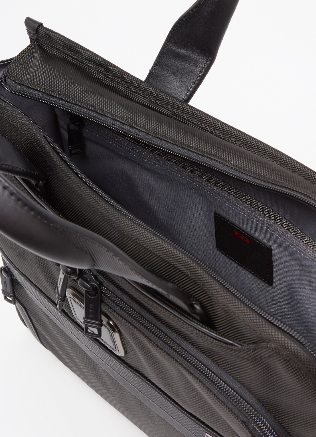 TUMI Alpha 3 businesstas met leren details - detail 2 zwart