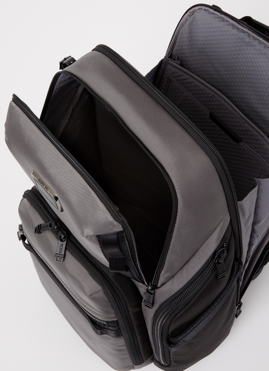 TUMI Alpha Bravo Search rugzak met 16 inch laptopvak - detail 3 grijs