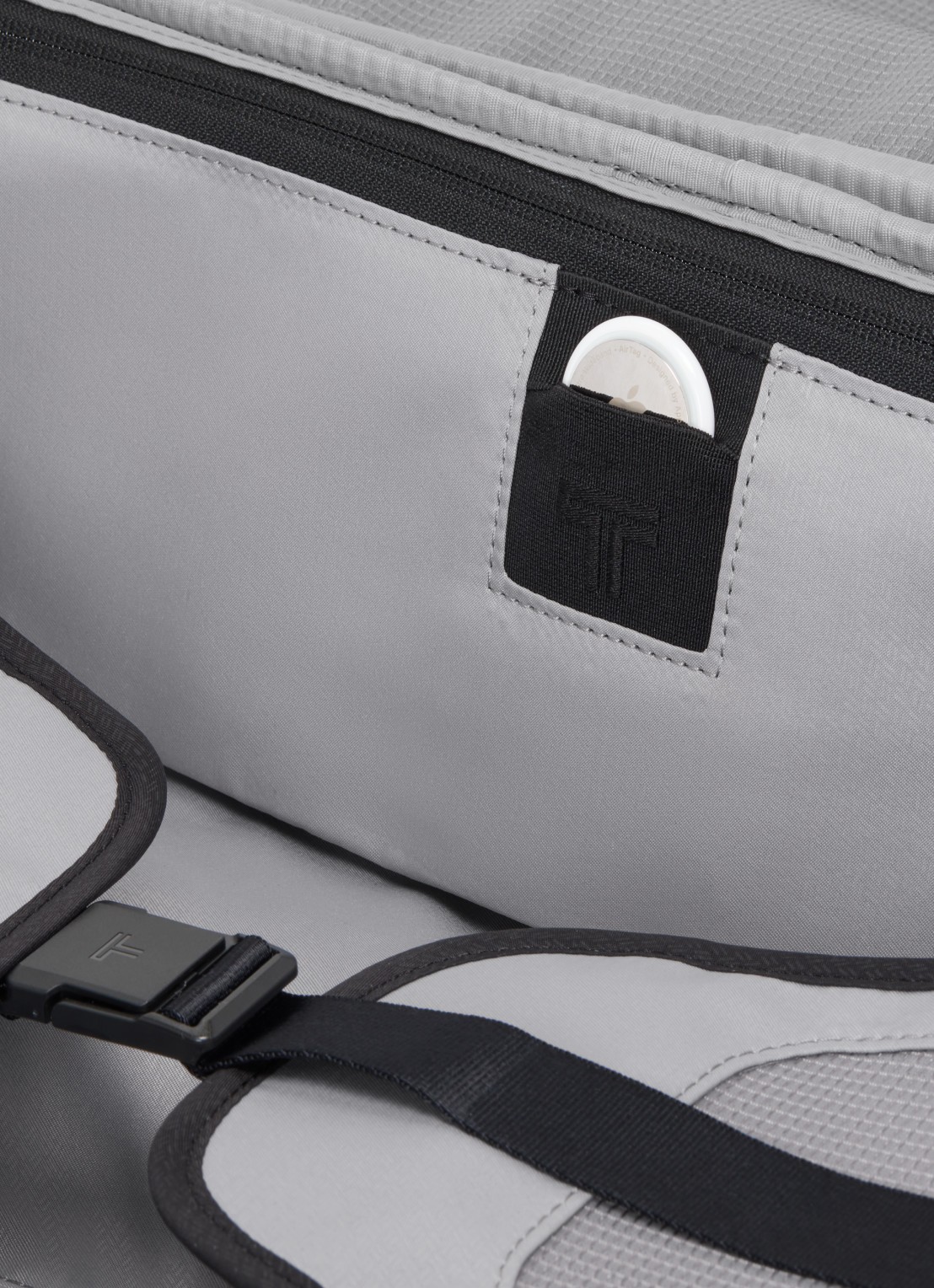 TUMI Alpha spinner 66 cm - detail 3 donkerblauw
