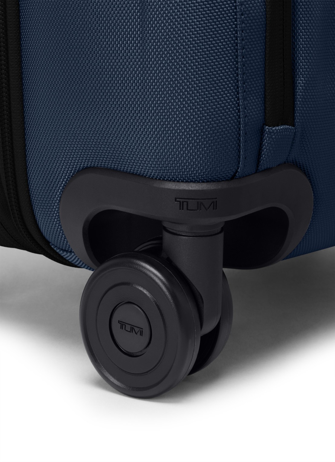 TUMI Alpha spinner 66 cm - detail 6 donkerblauw