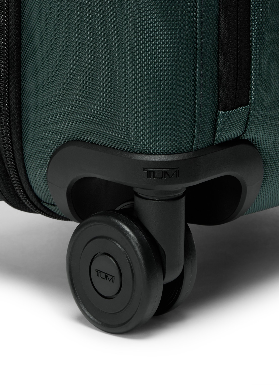 TUMI Alpha spinner 73,5 cm - detail 3 donkergroen