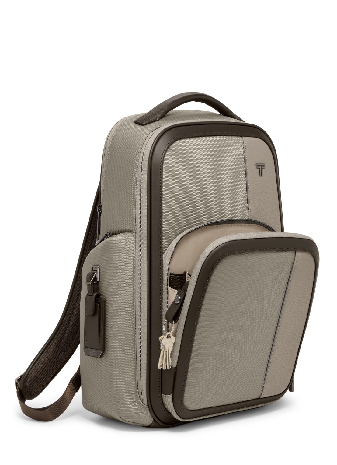 TUMI Arrive' Barker rugzak met 16 inch laptopvak - achterkant taupe