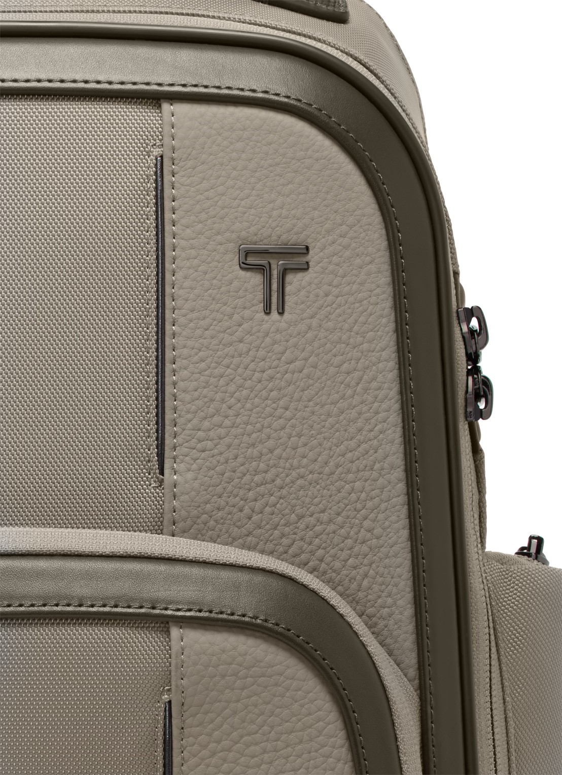 TUMI Arrive' Barker rugzak met 16 inch laptopvak - detail 4 taupe