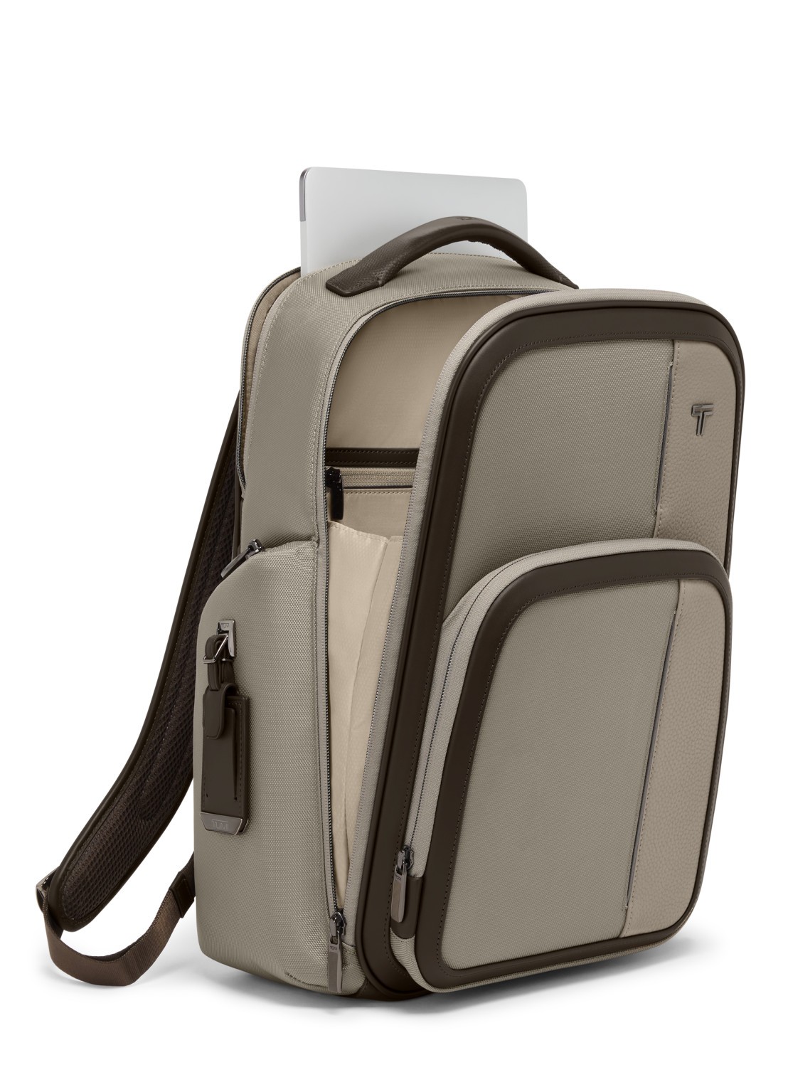 TUMI Arrive' Barker rugzak met 16 inch laptopvak - voorkant 7 taupe