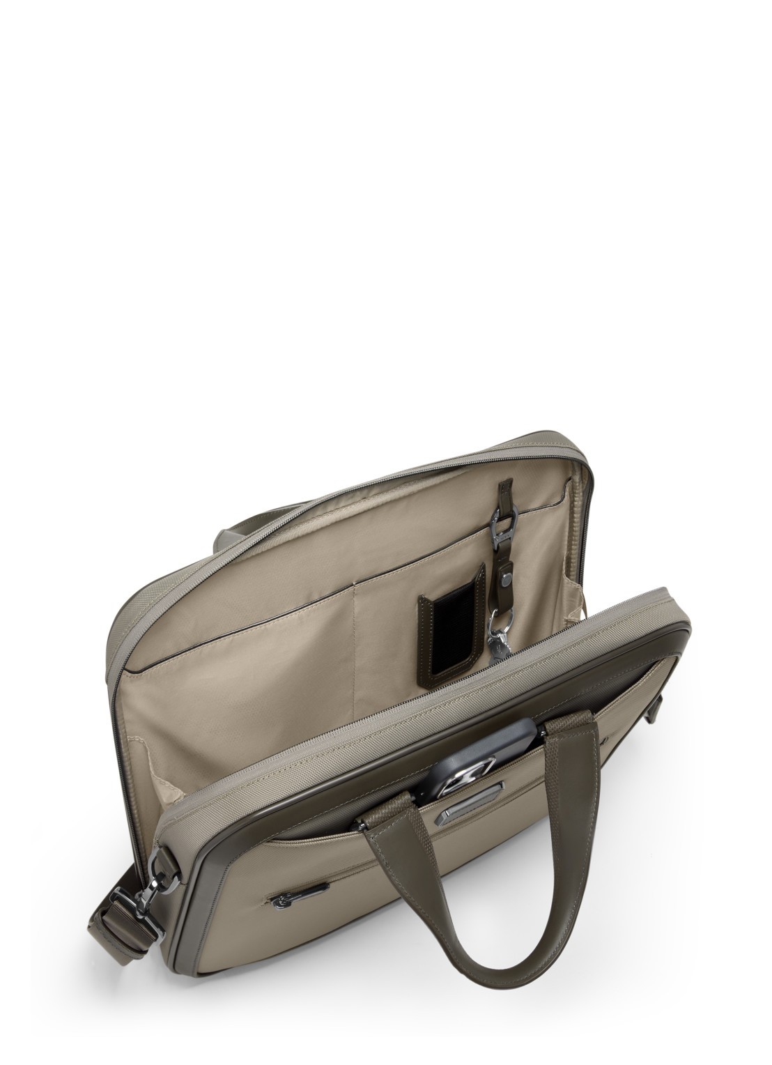 TUMI Arrive' Hannover businesstas met 15 inch laptopvak - detail 3 taupe