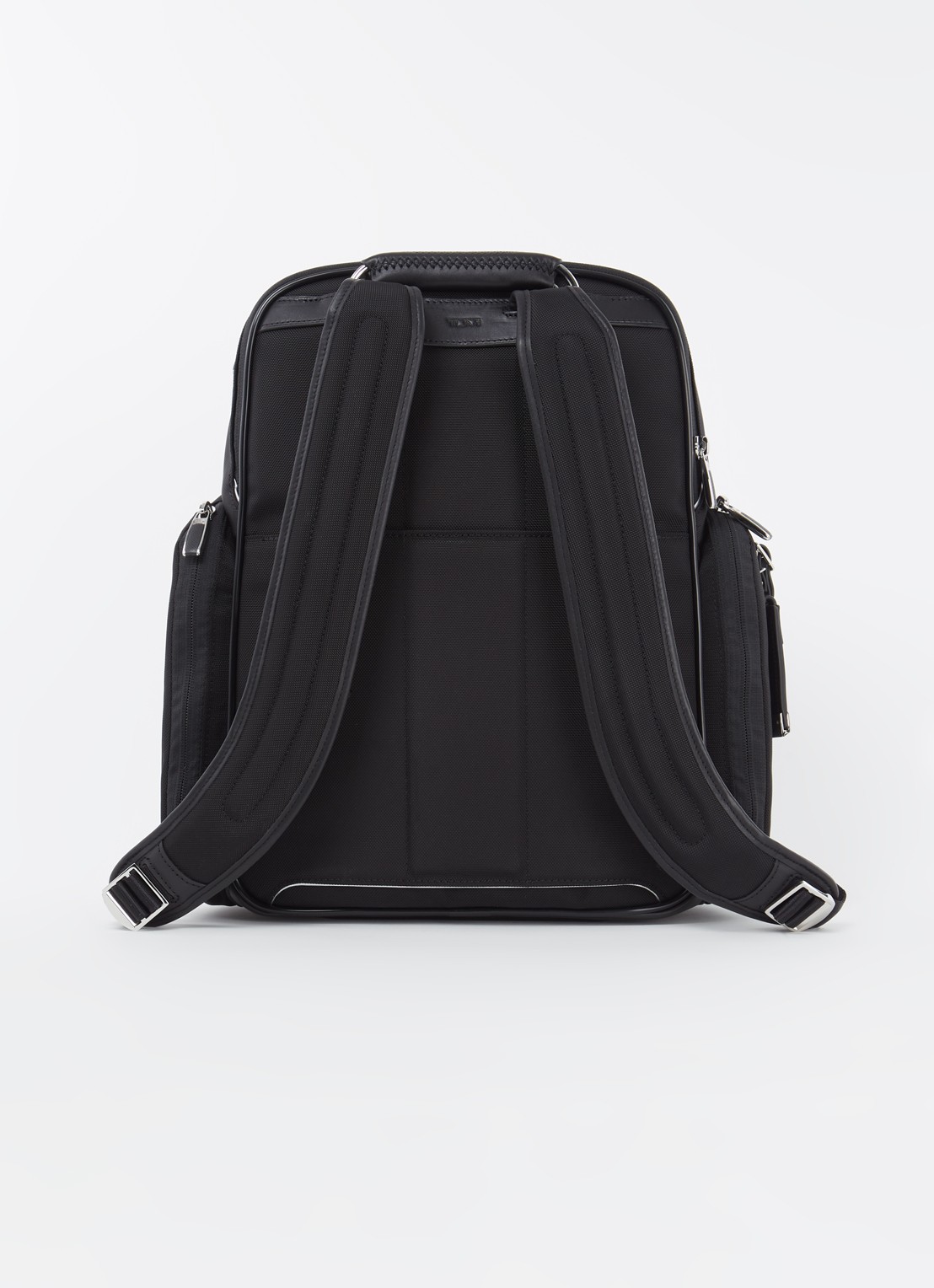 TUMI Arrivé Larson rugzak met 14 inch laptopvak - achterkant zwart