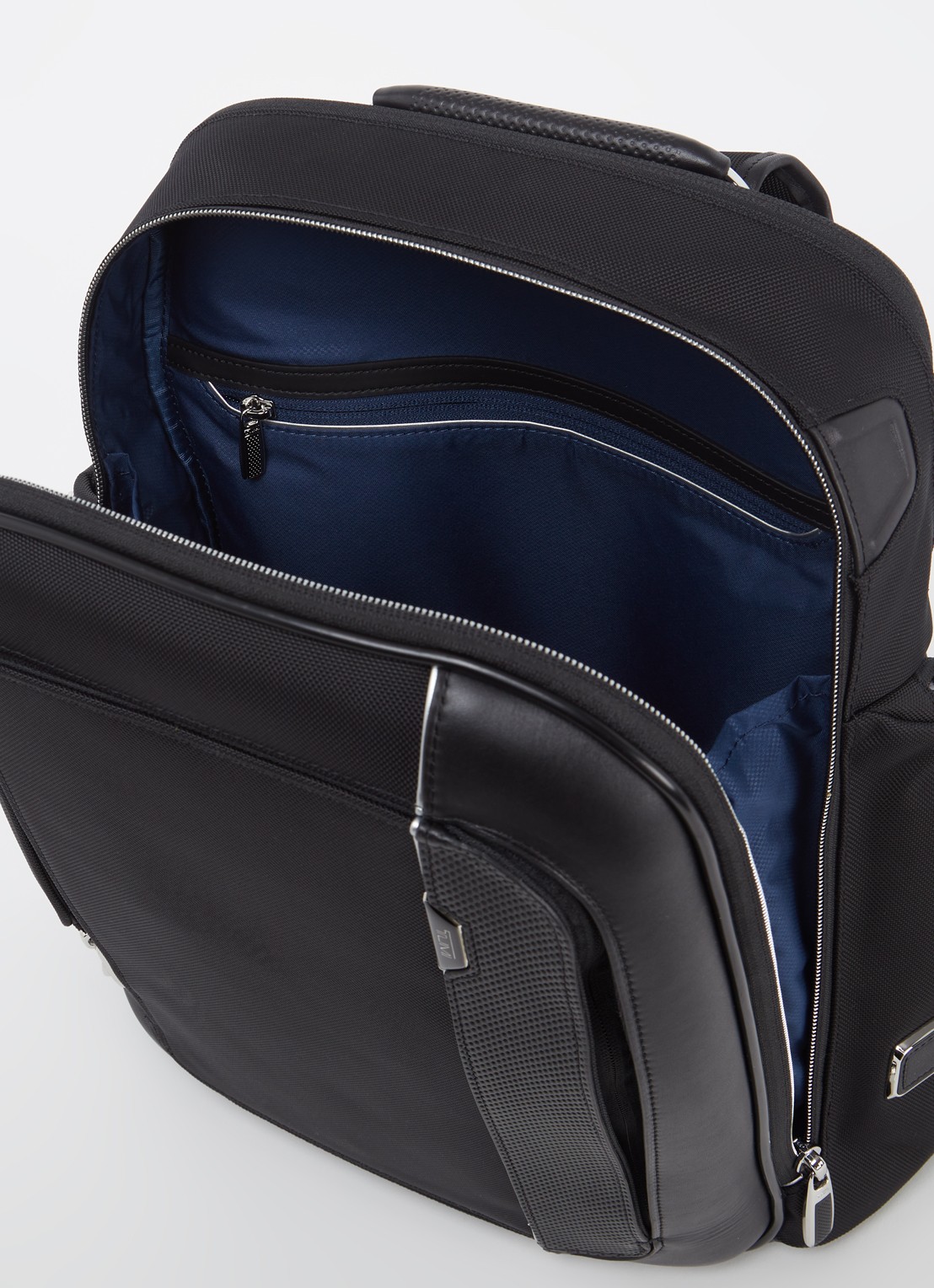 TUMI Arrivé Larson rugzak met 14 inch laptopvak - detail 2 zwart