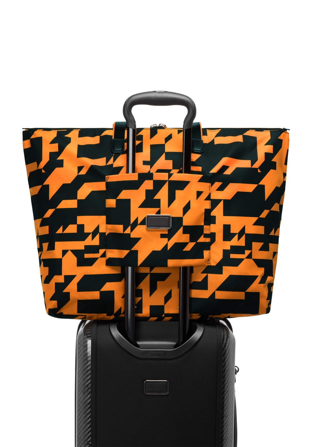 TUMI Just In Case schoudertas met uitneembaar etui - detail 4 oranje