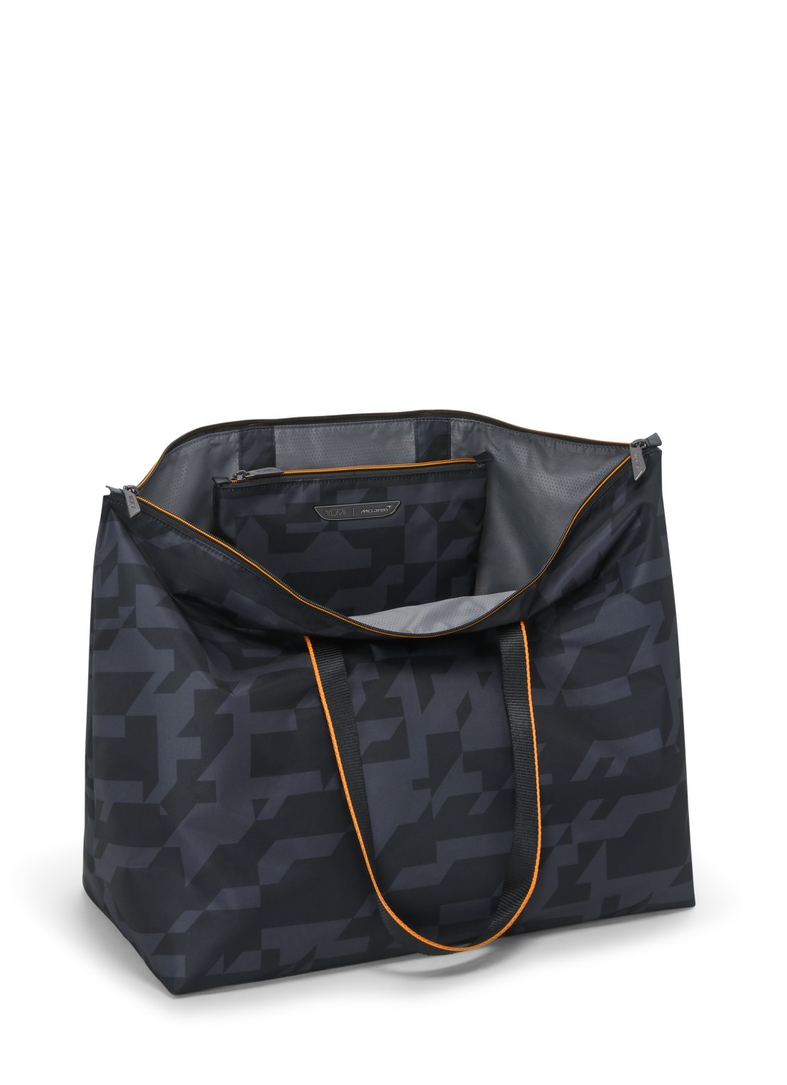 TUMI Just In Case schoudertas met uitneembaar etui - voorkant 3 zwart