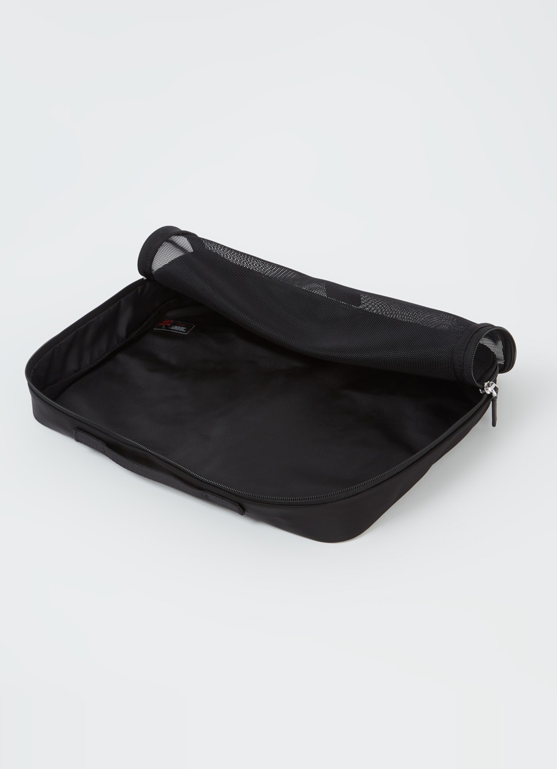 TUMI Large toilettas met logo - voorkant 2 zwart