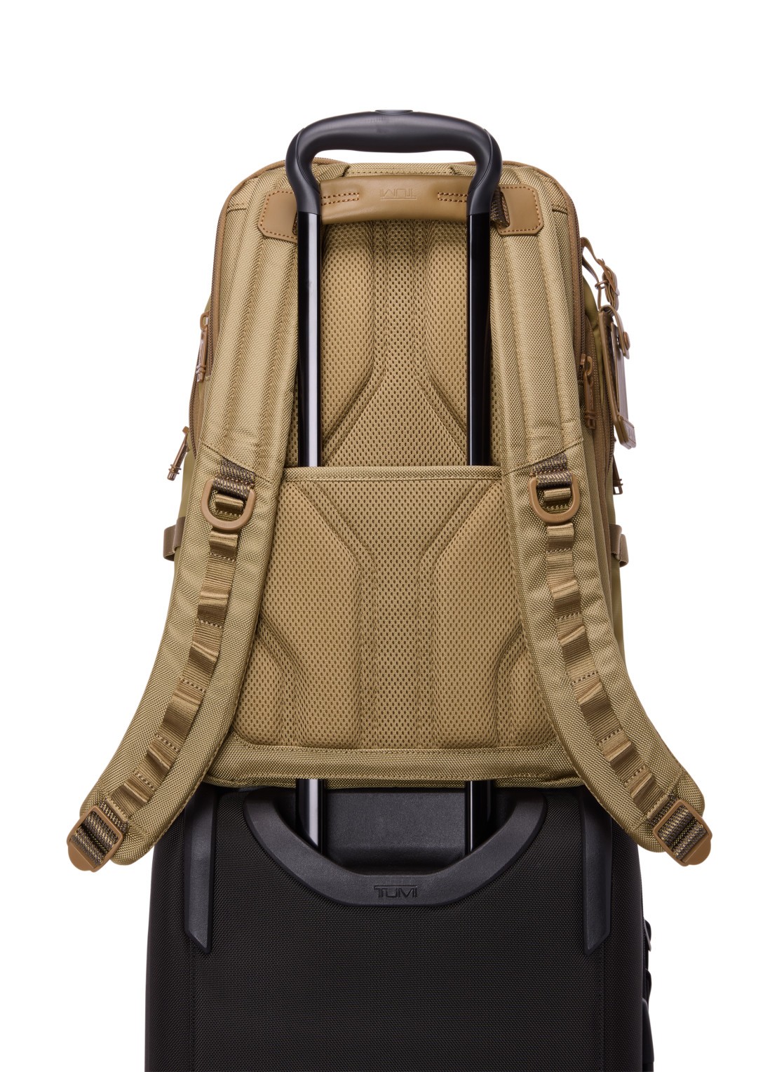 TUMI Navigation rugzak met 16 inch laptopvak - detail 5 khaki