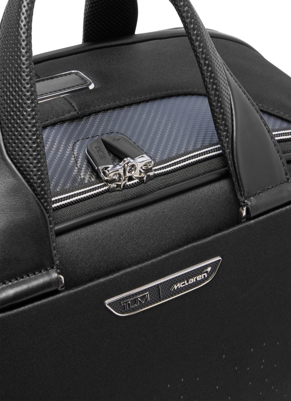 TUMI Quantum weekendtas met leren details - achterkant donkerblauw