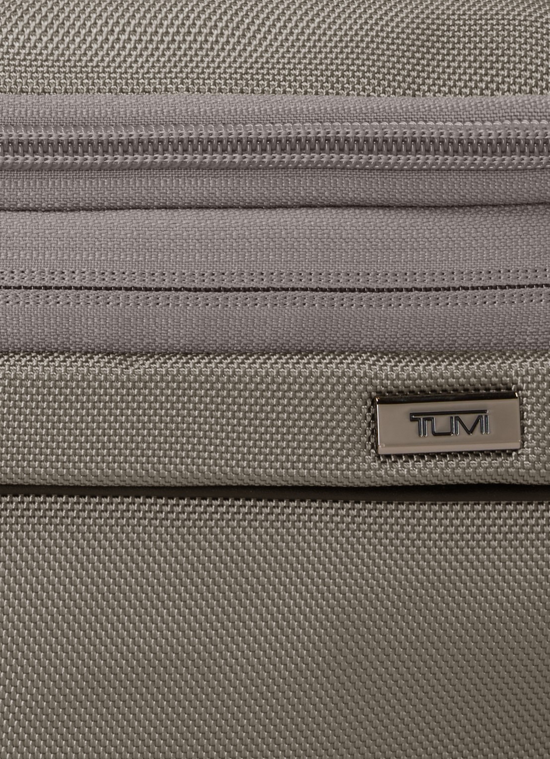 TUMI Sling heuptas met leren details - detail 2 grijs