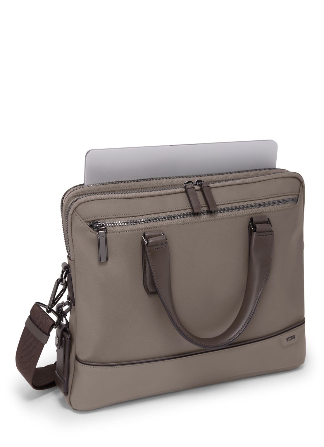 TUMI Sycamore businesstas met 14 inch laptopvak - voorkant 4 taupe