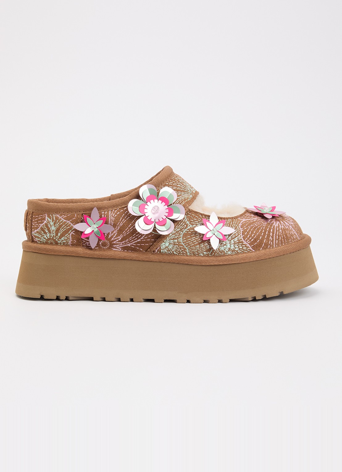 UGG Bea Mary Jane Meadow instapper van suède - voorkant 5 donkerbeige
