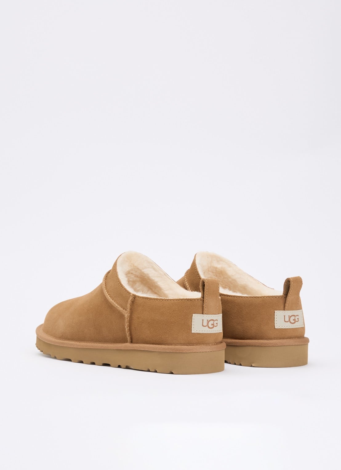 UGG Classic Micro instapper van suède - achterkant 5 camel