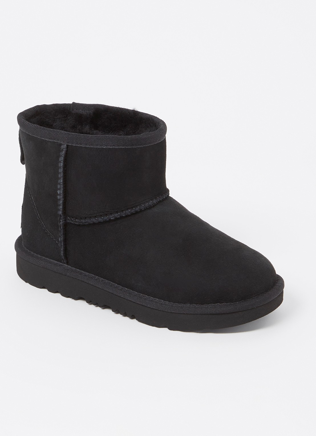 UGG Classic Mini II enkellaarsje van suède - voorkant zwart