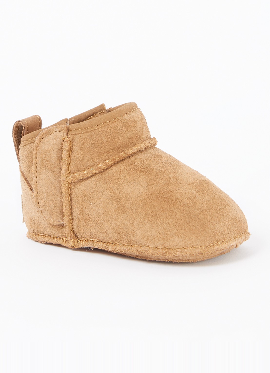 UGG Classic Ultra Mini enkellaarsje van suède - voorkant 4 hazelnootbruin