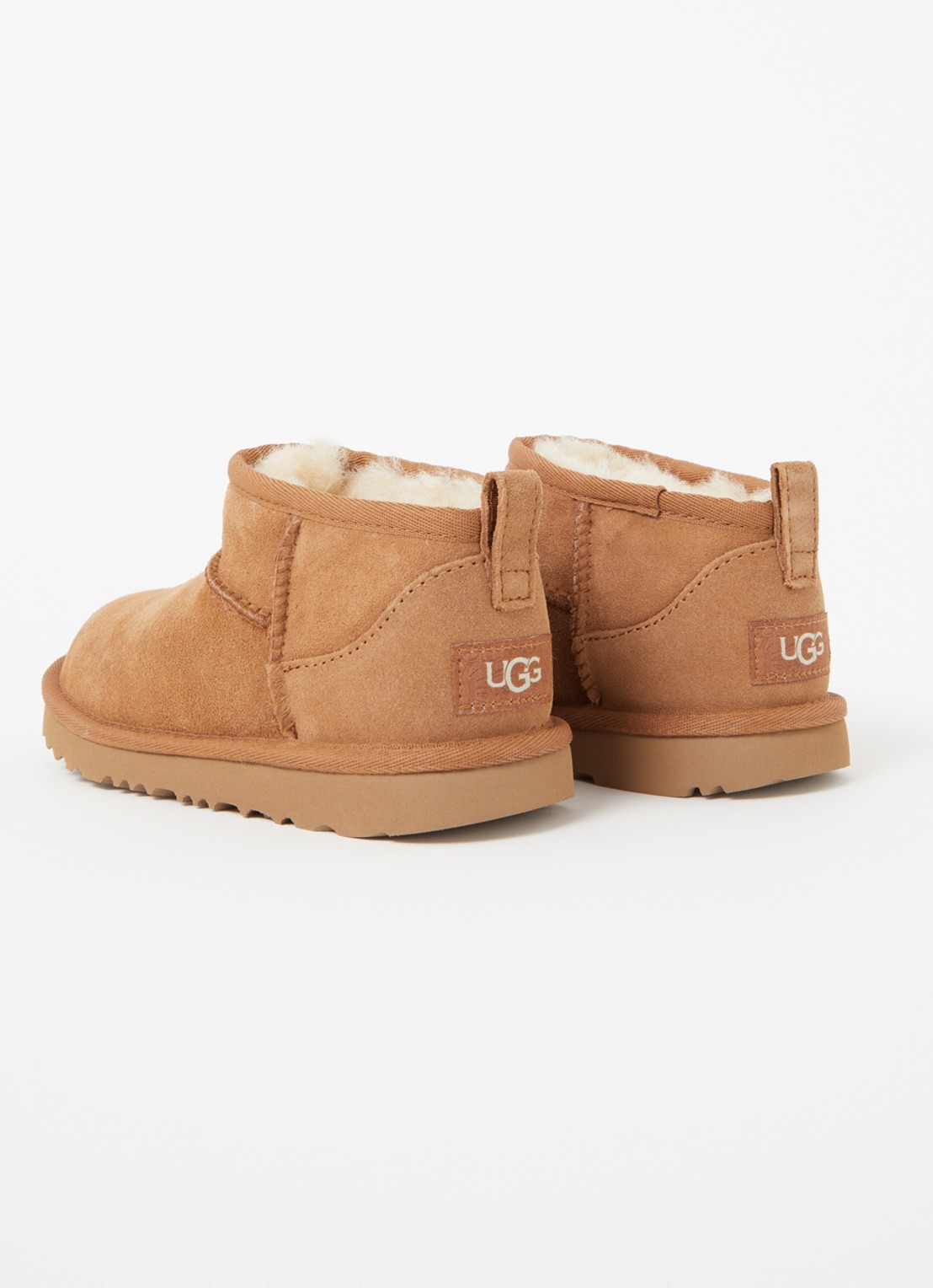 UGG Classic Ultra Mini enkellaarsje van suède - achterkant 3 camel