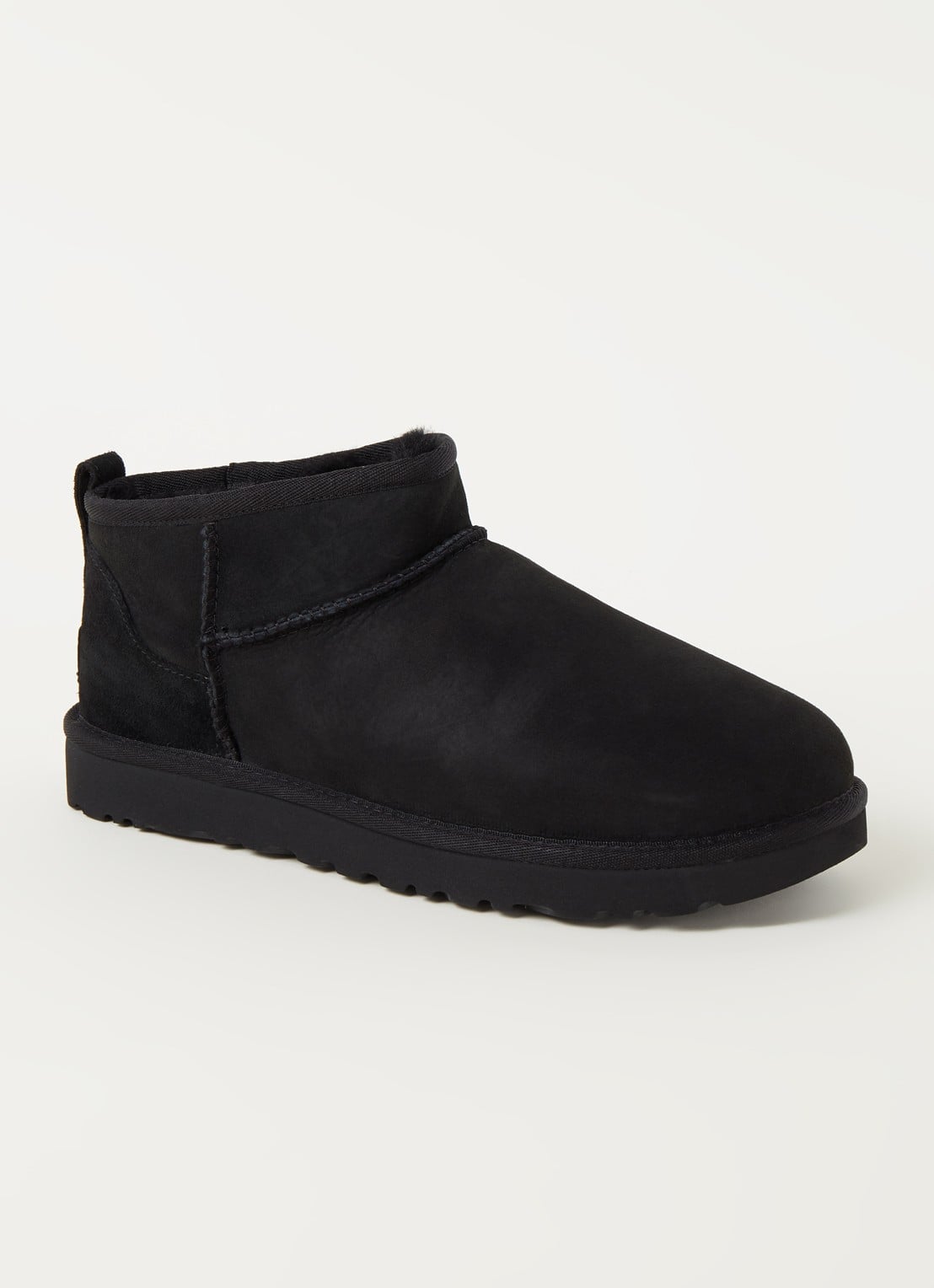 UGG Classic Ultra Mini enkellaarsje van suède - voorkant 4 zwart